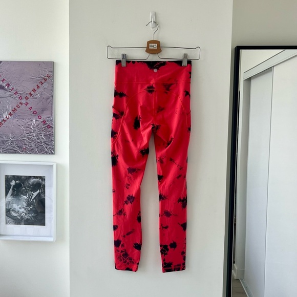 Lululemon Invigorate High-Rise Tight 25" *Wash
Tie Dye Carnation Red Black - Picture 7 of 8